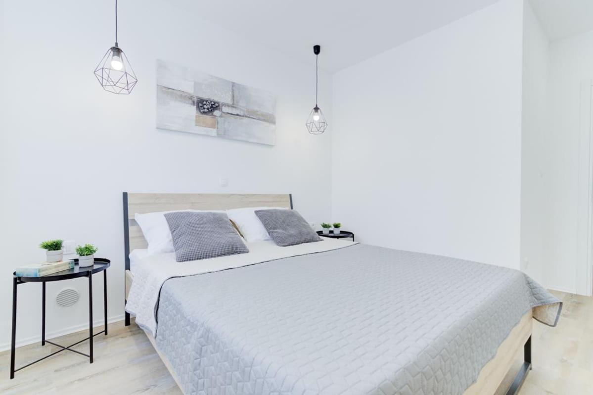 Nv Sun 23 By Aneo Travel Apartment Нови Винодолски Екстериор снимка